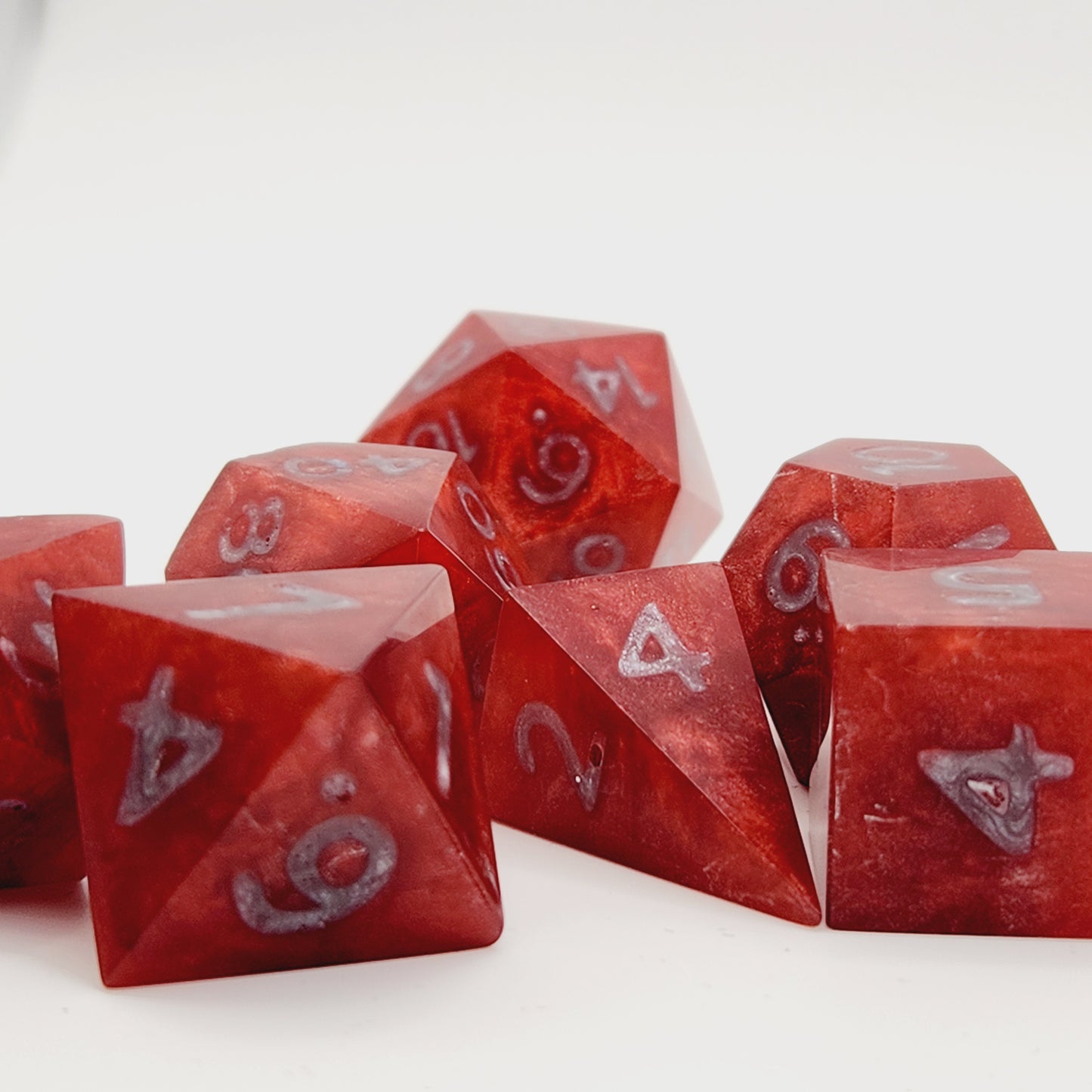 Unknown Substance - 7 piece dice set