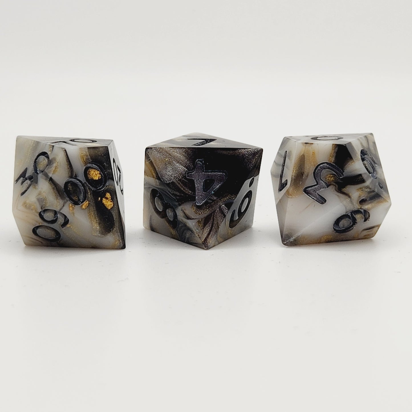 Marbled Wonder - 7 piece dice set