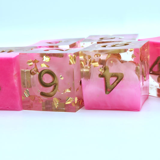 Pink/Gold 6 D6 Dice Set